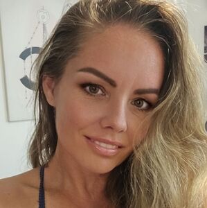 Meet your Posher, Keri